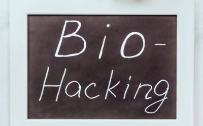 C’est quoi le Biohacking ? Définition, Méthodes pour optimiser sa santé naturelle (sommeil, nutrition, rythmes circadiens, stress, etc)